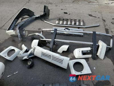 Zdjęcie 12 z 13 samochodu: 2011 MERCEDES-BENZ G 55 AMG VIN:WDCYC7BF9BX192057 - miniatura