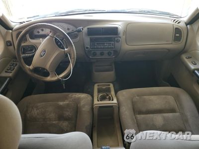 Zdjęcie 8 z 14 samochodu: 2005 FORD EXPLORER SPORT TRAC VIN:1FMZU67K35UB51321 - miniatura