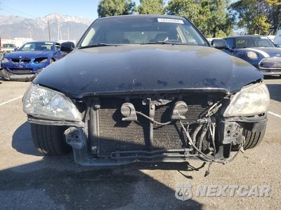 Piąte zdjęcie samochodu w środku: 2001 LEXUS IS 300 VIN:JTHBD182010005532 - miniatura