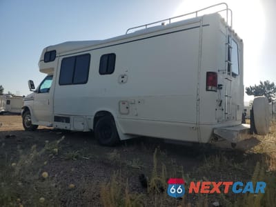 Trzecie zdjęcie samochodu z tyłu: 1998 FORD ECONOLINE E350 CUTAWAY VAN VIN:1FDWE30S6WHA57095 - miniatura