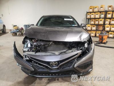 Piąte zdjęcie samochodu w środku: 2023 TOYOTA CAMRY SE NIGHT SHADE VIN:4T1G11AK0PU819140 - miniatura