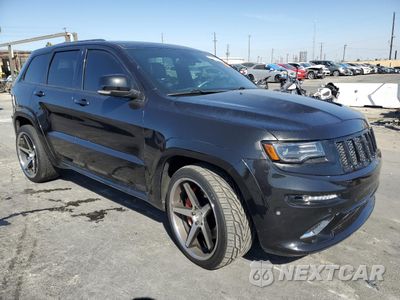 Czwarte zdjęcie samochodu z boku: 2015 JEEP GRAND CHEROKEE SRT-8 VIN:1C4RJFDJXFC115755 - miniatura