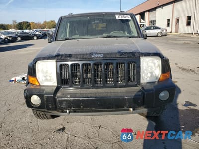 Piąte zdjęcie samochodu w środku: 2006 JEEP COMMANDER VIN:1J8HG48KX6C314122 - miniatura