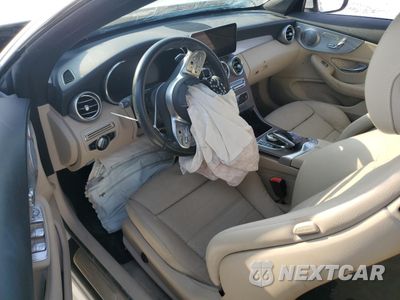 Zdjęcie 8 z 12 samochodu: 2019 MERCEDES-BENZ C 300 VIN:WDDWK8DB5KF840991 - miniatura
