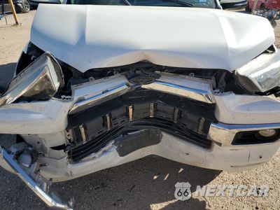Zdjęcie 13 z 15 samochodu: 2020 TOYOTA 4RUNNER SR5 VIN:JTEZU5JRXL5216530 - miniatura