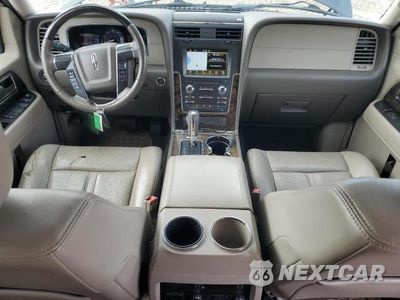 Zdjęcie 8 z 14 samochodu: 2016 LINCOLN NAVIGATOR SELECT VIN:5LMJJ2HT7GEL07117 - miniatura