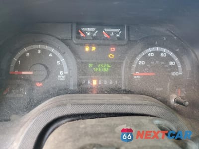 Zdjęcie 8 z 10 samochodu: 2012 FORD ECONOLINE E350 SUPER DUTY CUTAWAY VAN VIN:1FDWE3FL7CDB23866 - miniatura