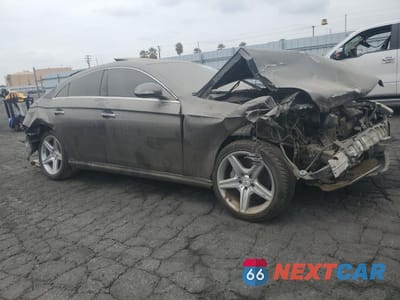 Czwarte zdjęcie samochodu z boku: 2008 MERCEDES-BENZ CLS 550 VIN:WDDDJ72X78A123954 - miniatura