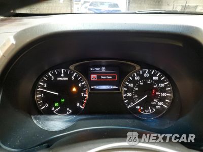 Zdjęcie 9 z 14 samochodu: 2016 NISSAN PATHFINDER S VIN:5N1AR2MM9GC632213 - miniatura
