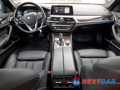 Zdjęcie 8 z 12 samochodu: 2019 BMW 530 XI VIN:WBAJA7C5XKG910084 - miniatura