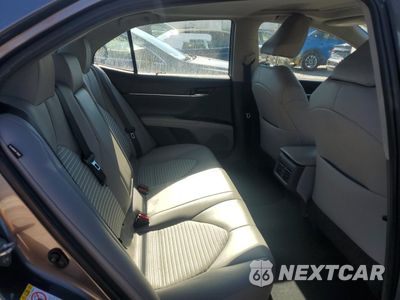 Zdjęcie 10 z 12 samochodu: 2019 TOYOTA CAMRY L VIN:4T1B11HK0KU692947 - miniatura