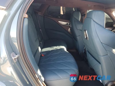 Zdjęcie 11 z 13 samochodu: 2023 BMW XM VIN:5YM23CS08P9S58553 - miniatura