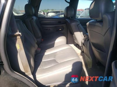 Zdjęcie 11 z 13 samochodu: 2004 GMC YUKON DENALI VIN:1GKEK63U64J230180 - miniatura