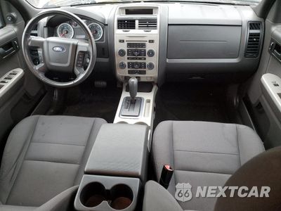 Zdjęcie 8 z 13 samochodu: 2011 FORD ESCAPE XLT VIN:1FMCU0DG3BKB92252 - miniatura