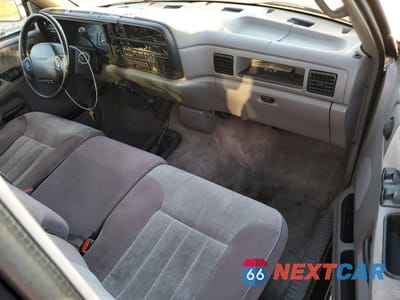 Zdjęcie 8 z 12 samochodu: 1994 DODGE RAM 2500 VIN:1B7KF26C1RS588058 - miniatura