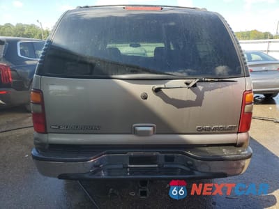Zdjęcie 6 z 13 samochodu: 2003 CHEVROLET SUBURBAN C1500 VIN:3GNEC16Z33G151012 - miniatura