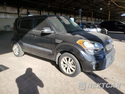 Czwarte zdjęcie samochodu z boku: 2013 KIA SOUL + VIN:KNDJT2A67D7550786 - miniatura