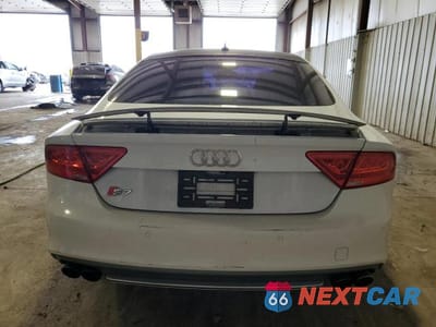 Zdjęcie 6 z 13 samochodu: 2015 AUDI S7 PREMIUM VIN:WAUW2AFC3FN003379 - miniatura