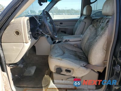 Zdjęcie 7 z 13 samochodu: 2001 GMC YUKON XL K1500 VIN:3GKFK16T31G209827 - miniatura