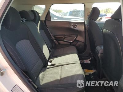Zdjęcie 10 z 12 samochodu: 2021 KIA SOUL LX VIN:KNDJ23AU1M7783313 - miniatura