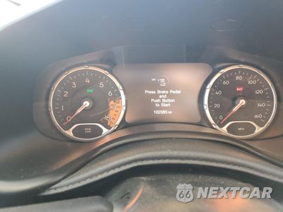 Zdjęcie 9 z 15 samochodu: 2016 JEEP RENEGADE TRAILHAWK VIN:ZACCJBCT2GPC50016 - miniatura