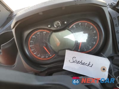 Zdjęcie 8 z 12 samochodu: 2018 CAN-AM DEFENDER MAX XT HD8 VIN:3JBUCAN44JK000641 - miniatura