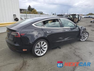 Trzecie zdjęcie samochodu z tyłu: 2020 TESLA MODEL 3 VIN:5YJ3E1EB1LF650797 - miniatura