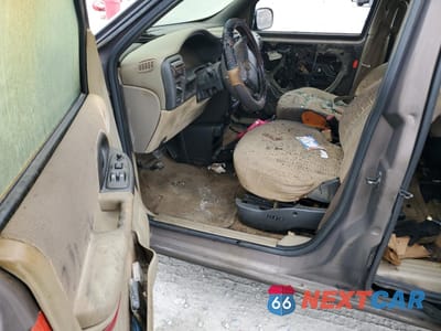 Zdjęcie 8 z 13 samochodu: 2000 CHEVROLET VENTURE VIN:1GNDX03E0YD350065 - miniatura