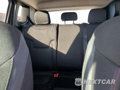 Zdjęcie 10 z 13 samochodu: 2016 JEEP RENEGADE TRAILHAWK VIN:ZACCJBCT2GPC50016 - miniatura