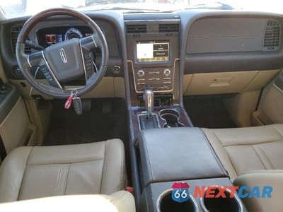 Zdjęcie 8 z 13 samochodu: 2016 LINCOLN NAVIGATOR RESERVE VIN:5LMJJ2LT6GEL03857 - miniatura