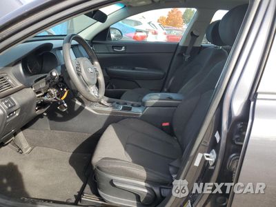 Zdjęcie 7 z 12 samochodu: 2018 KIA OPTIMA LX VIN:KNAGT4L32J5211964 - miniatura