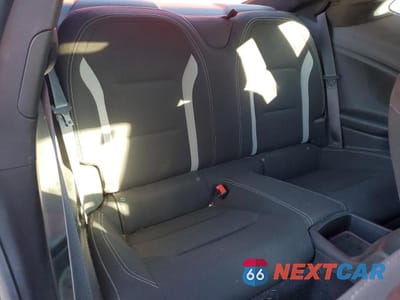 Zdjęcie 10 z 13 samochodu: 2021 CHEVROLET CAMARO LS VIN:1G1FB1RS0M0136920 - miniatura