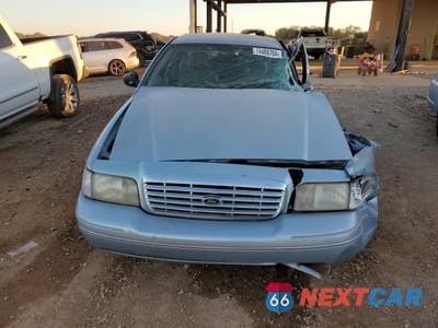 Piąte zdjęcie samochodu w środku: 2004 FORD CROWN VICTORIA LX VIN:2FAHP74W84X151316 - miniatura