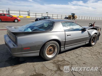 Trzecie zdjęcie samochodu z tyłu: 1989 PONTIAC FIREBIRD TRANS AM VIN:1G2FW218XKL231888 - miniatura