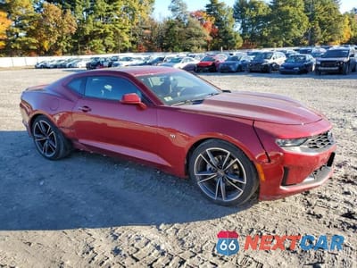 Czwarte zdjęcie samochodu z boku: 2021 CHEVROLET CAMARO LS VIN:1G1FB1RS0M0136920 - miniatura