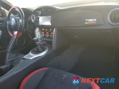 Zdjęcie 8 z 14 samochodu: 2019 TOYOTA 86 GT VIN:JF1ZNAE10K9302629 - miniatura