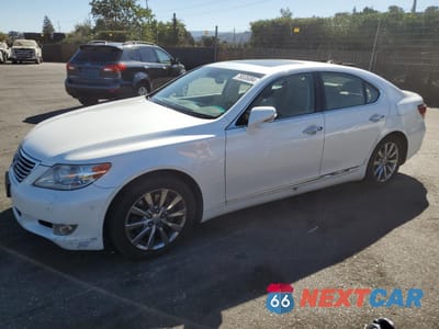 2011 LEXUS LS 460 JTHBL5EF3B5103900 - główne zdjęcie licytacji z USA - miniatura