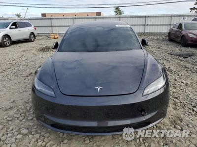 Piąte zdjęcie samochodu w środku: 2024 TESLA MODEL 3 VIN:5YJ3E1EB4RF799021 - miniatura