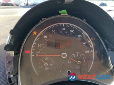 Zdjęcie 9 z 14 samochodu: 2008 VOLKSWAGEN NEW BEETLE CONVERTIBLE SE VIN:3VWRF31Y48M409216 - miniatura