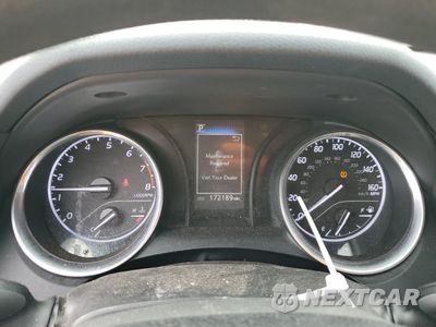 Zdjęcie 9 z 12 samochodu: 2018 TOYOTA CAMRY L VIN:4T1B11HK6JU540413 - miniatura