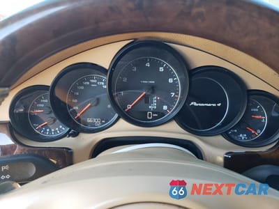 Zdjęcie 9 z 12 samochodu: 2011 PORSCHE PANAMERA 2 VIN:WP0AA2A77BL011796 - miniatura