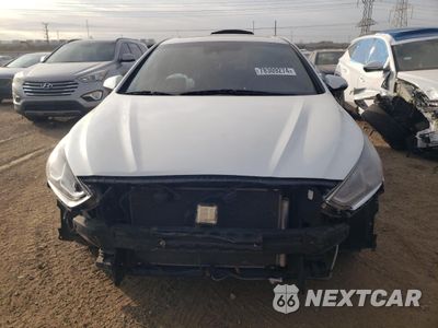 Piąte zdjęcie samochodu w środku: 2018 HYUNDAI SONATA SPORT VIN:5NPE34AF9JH708758 - miniatura
