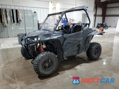 2017 POLARIS RZR S 900 EPS 4XAVBE872HB680215 - główne zdjęcie licytacji z USA - miniatura