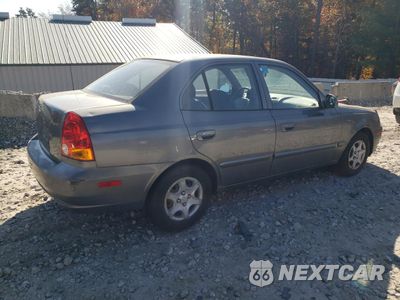 Trzecie zdjęcie samochodu z tyłu: 2005 HYUNDAI ACCENT GL VIN:KMHCG45C75U595637 - miniatura