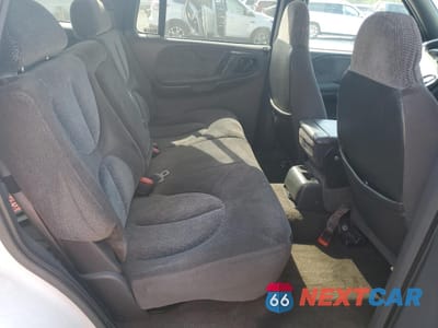Zdjęcie 11 z 16 samochodu: 1999 DODGE DURANGO VIN:1B4HR28Y9XF621255 - miniatura