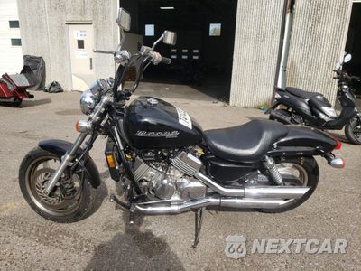Trzecie zdjęcie samochodu z tyłu: 1998 HONDA VF750 C VIN:JH2RC4300WM400957 - miniatura