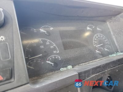 Zdjęcie 8 z 10 samochodu: 2024 VOLVO VN VNL VIN:4V4NC9EH4RN640426 - miniatura