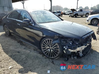 Czwarte zdjęcie samochodu z boku: 2021 MERCEDES-BENZ S 580 4MATIC VIN:W1K6G7GB9MA036653 - miniatura