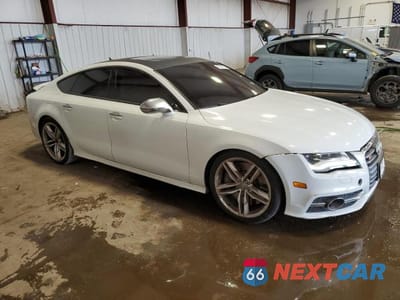 Czwarte zdjęcie samochodu z boku: 2015 AUDI S7 PREMIUM VIN:WAUW2AFC3FN003379 - miniatura