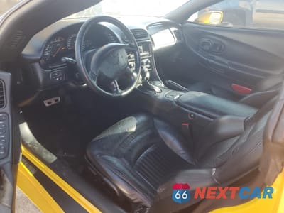 Zdjęcie 8 z 13 samochodu: 2003 CHEVROLET CORVETTE VIN:1G1YY22G135101386 - miniatura